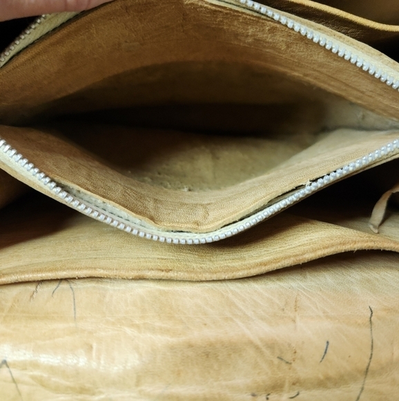 Vintage Crocodile Leather Purse - Picture 13 of 14